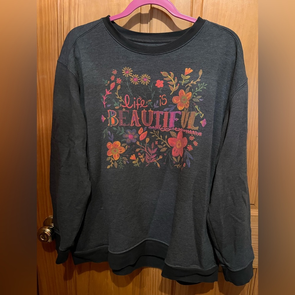 Natural Life Floral sweatshirt